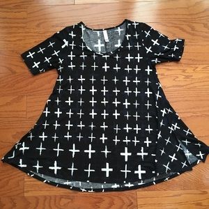 Lularoe xs perfect t